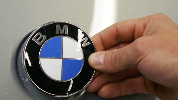 Lietuvos BMW stoja į kovą su vagimis: automobilių dalys bus žymimos ypatingu būdu