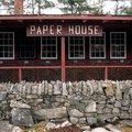 80-metis pasistatė namą iš laikraščių