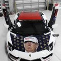 D. Trumpas traukia panašius į save: jo garbei – ekscentriškai papuoštas „Lamborghini“