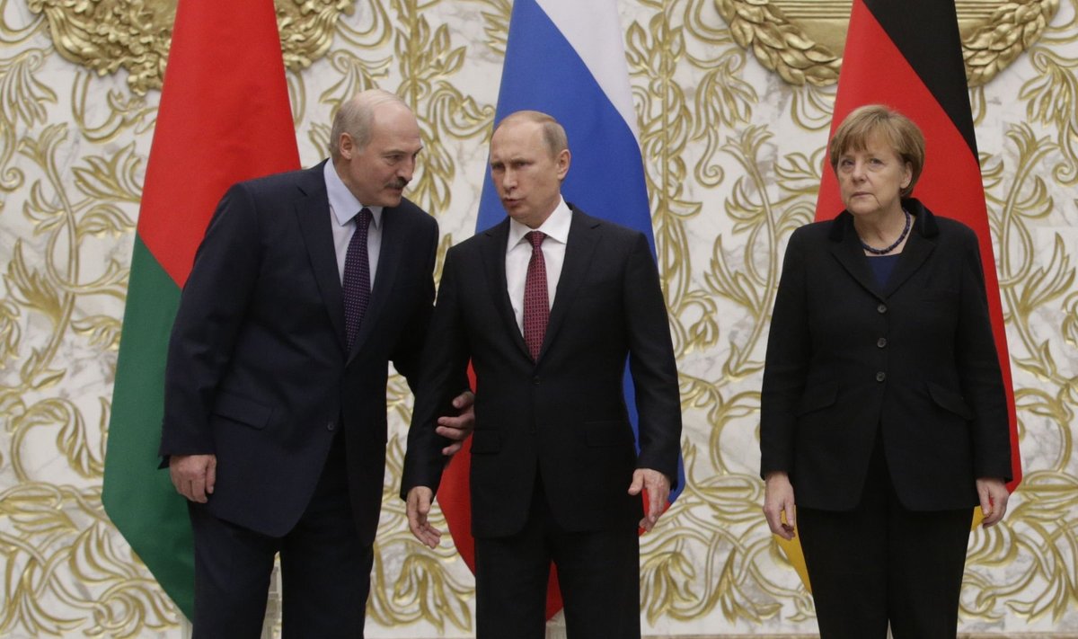 A. Lukašenka V. Putinas ir A. Merkel