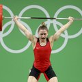 18-metė Latvijos sunkiaatletė – per žingsnį nuo olimpinio medalio