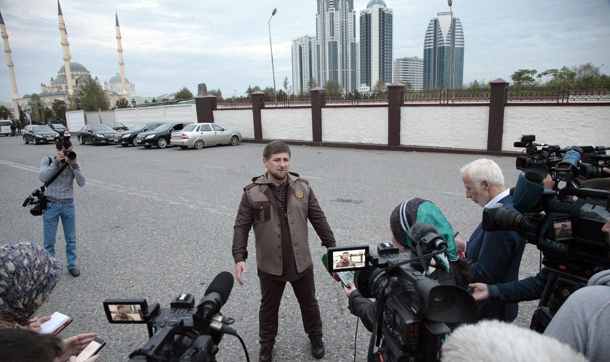 Ramzanas Kadyrovas komentuoja Čečėnijoje susisprogdinusio mirtininko išpuolį