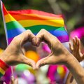 LGBTQ eitynių organizatoriai prašo pigesnio transporto į Kauną