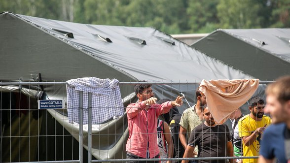 Last migrants moved out of army hangar in Druskininkai