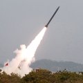 Šiaurės Korėja ginklų bandymus vadina savigyna ir kritikuoja Seulo reakciją