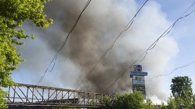 Per gaisrą Varšuvoje sudegė beveik visas prekybos centras