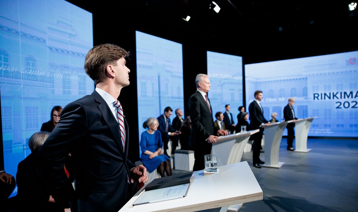 Pirmieji debatai, kurių metu kandidatai diskutavo apie užsienio politiką