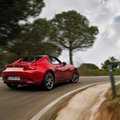 Milijonoji „Mazda MX-5“ parvažiavo namo su 10 tūkst. gerbėjų parašų