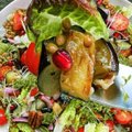 Saldžiarūgštės baklažanų salotos – neabejotinai taps vienos mėgiamiausių