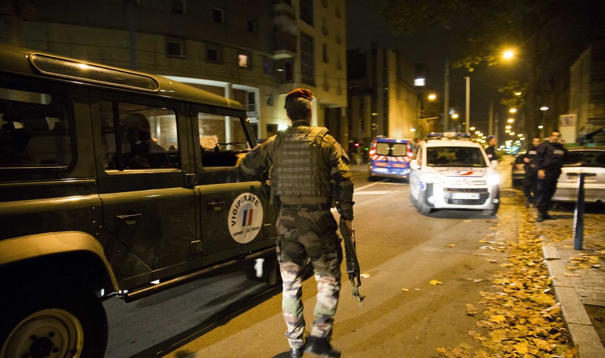 Paryžiuje vykdoma antiteroristinė operacija
