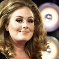 Pirmagimio besilaukianti Adele įrašė dainą naujausiam „bondiados“ filmui