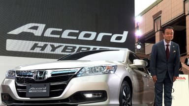 Honda представила гибридный Accord