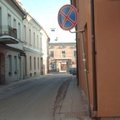 Uždaro gatvę Vilniaus senamiestyje