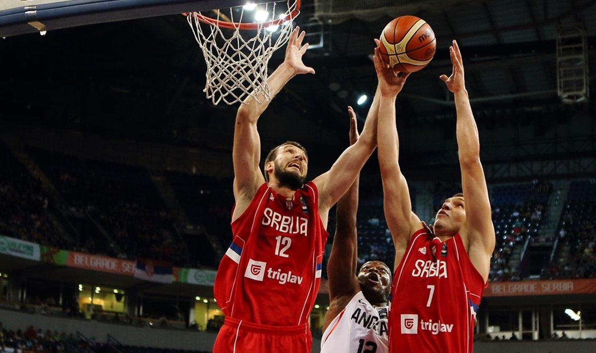 Serbijos ir Angolos krepšininkų kova