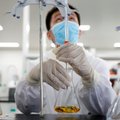 „Bloomberg“: Kinijos „Covid-19“ vakcinai – pirmoji nesėkmė