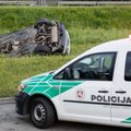 Jurbarko rajone apvirto BMW X5, nukentėjo vairuotoja