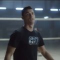 Įspūdingoje „Samsung“ reklamoje – C. Ronaldo ir L. Messi vienoje komandoje