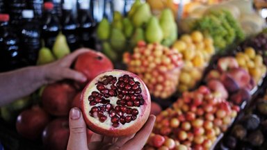 Šį vaisių vadina super maistu: stabdo senėjimą ir netgi padeda apsisaugoti nuo vėžio