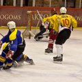 Lietuvos ledo ritulio čempionate – kietos kovos abiejuose divizionuose