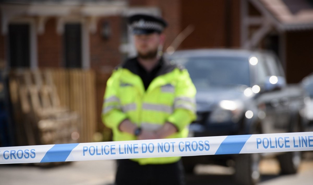 JK policija aiškinasi, nuo kokio daikto kritiškai apsinuodijo britų pora