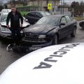 Avaringoje sankyžoje Kaune vėl dužo automobiliai – sužaloti du žmonės