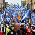 Škotų nacionalistai vėl kyla į kovą, Londonas jau ruošia nemalonią aklavietę
