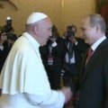 Popiežius paragino Putiną imtis nuoširdžių pastangų dėl taikos Ukrainoje