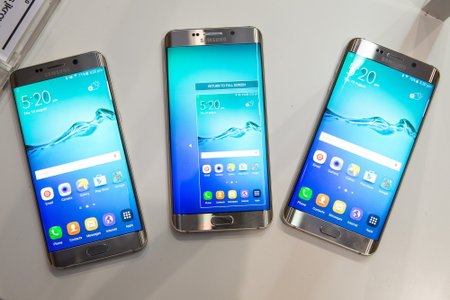 Samsung Galaxy S6 edge+ pristatymas