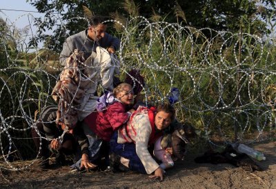 Migrantai veržiasi į ES
