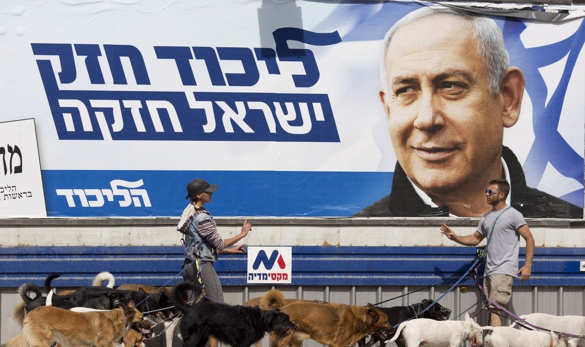 Benjamino Netanyahu rinkimų plakatas