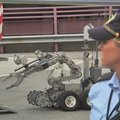 Policijos robotas patikrino įtartiną krepšį Oslo traukinių stotyje