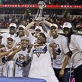 „Fever“ krepšininkės pirmą kartą klubo istorijoje tapo WNBA lygos čempionėmis