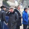 Prie Rusijos ambasados Londone – ašaringas atsisveikinimas