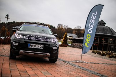 "Land Rover Discovery Sport"