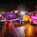 Masinė avarija automagistralėje Vilnius-Kaunas: policija prašo rinktis kitą maršrutą