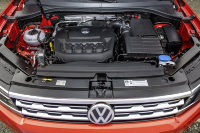"Volkswagen Tiguan" siūlomi su TSI ir TDI varikliais