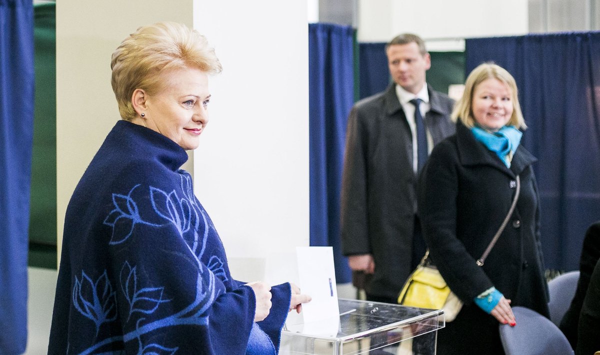 President Grybauskaitė used the opportunity to cast an early vote