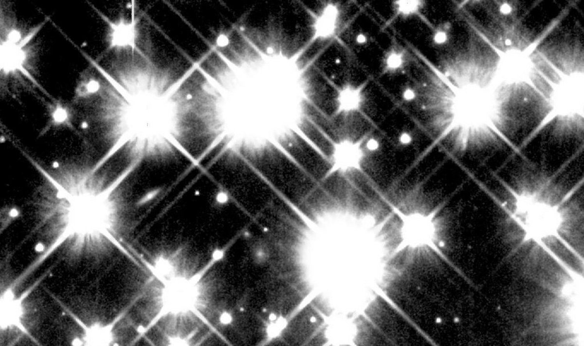 Teleskopo "Hubble" nufotografuotos 12-13 mlrd. metų senumo baltosios nykštukės