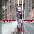 Vietname atidarytas ilgiausias pasaulyje stiklinis tiltas