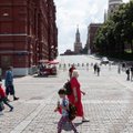 Latvijos URM sustabdė Rusijos piliečių prašymų išduoti vizas priėmimą