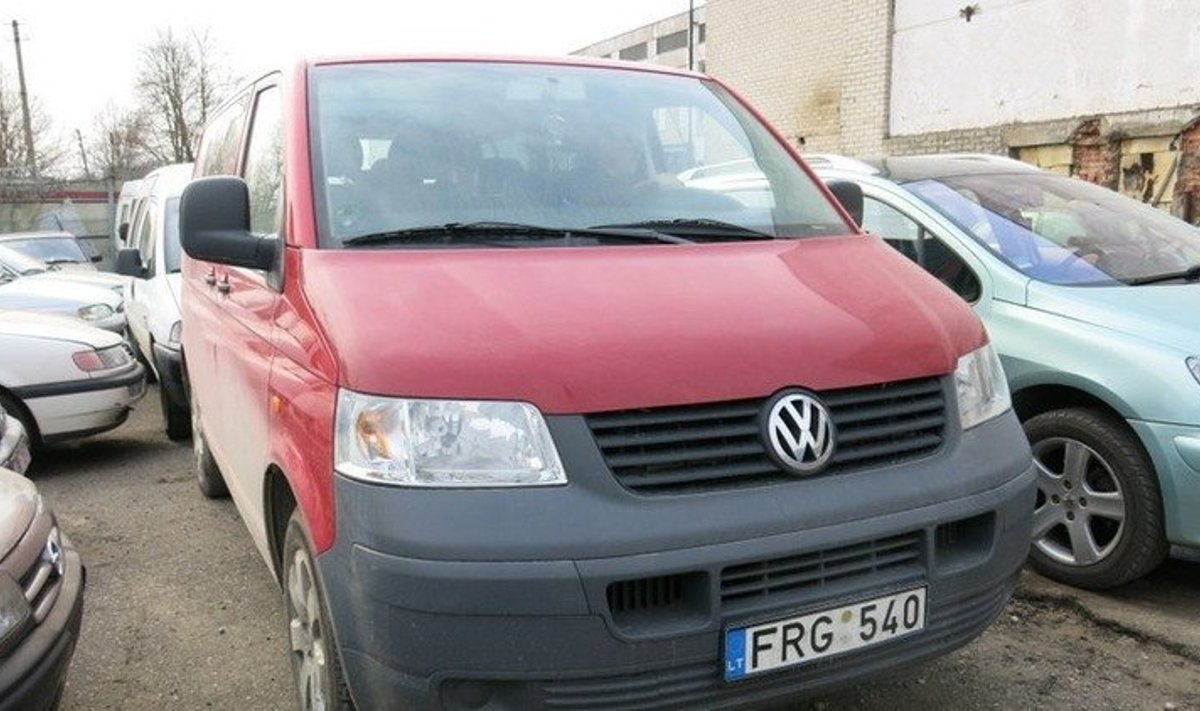 Teismas  konfiskavo bendrovės "Senasis Rambynas" automobilį "VW Transporter"