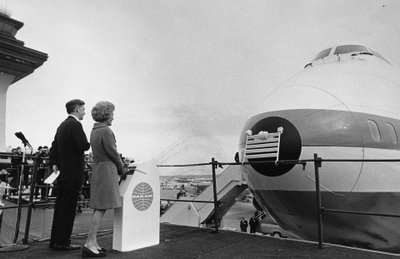 JAV prezidentas Niksonas krikštija Boeing 747