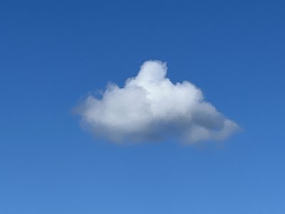 Fragmentas iš Jurgio Tarabildos "Cloud" serijos, 2022