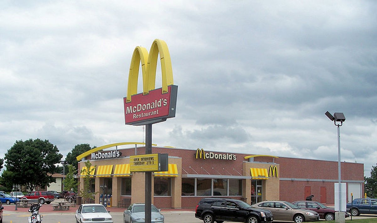 "McDonalds" restoranas