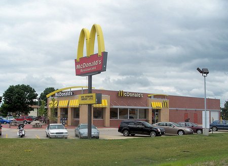 "McDonalds" restoranas
