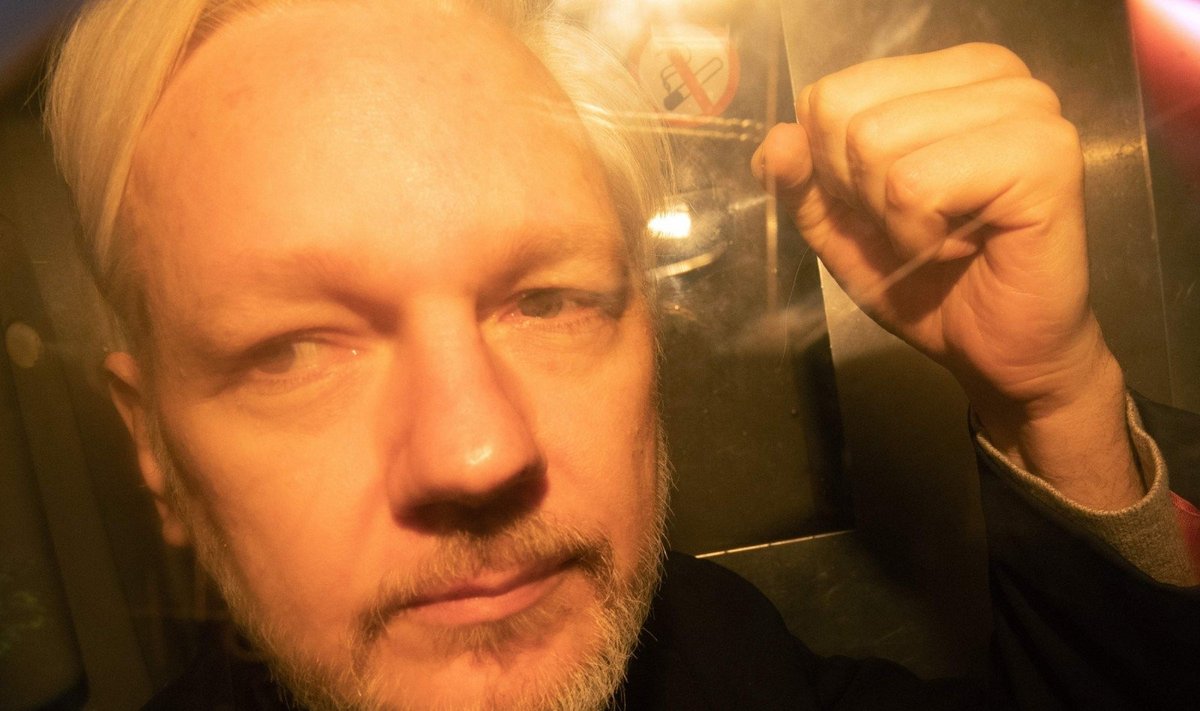 Julianas Assange'as teisme