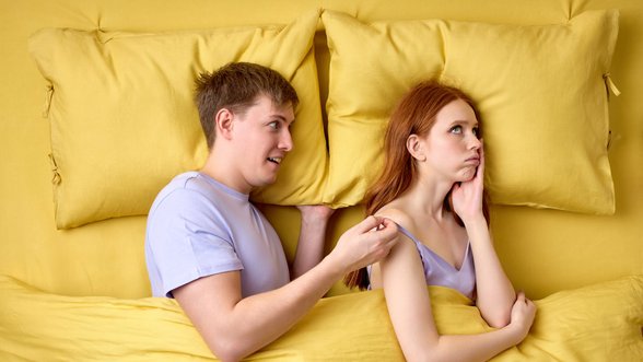 Išplepėjau draugui žmonos intymią paslaptį. Ką daryti, kad ji nustotų ant manęs pykti?
