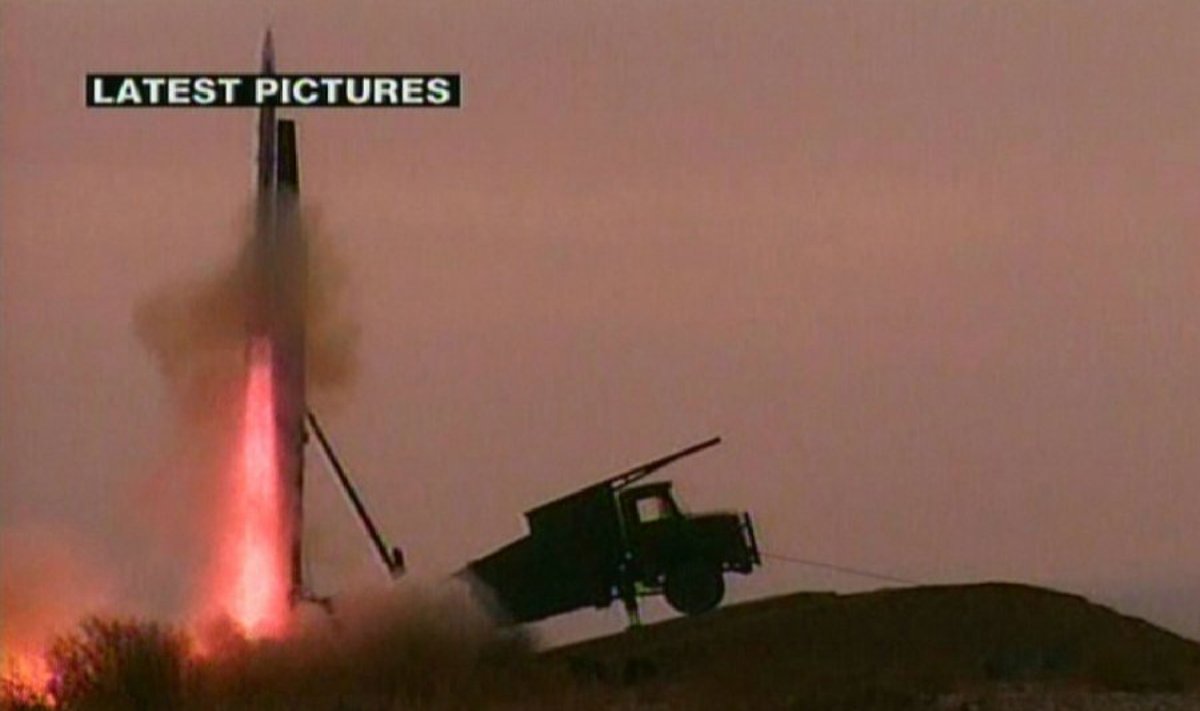 Iranas paleido raketą