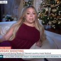 M. Carey šokiravo žiūrovus: Las Vegaso susišaudymą komentavo tarsi diva gulėdama ant sofos prie kalėdinės eglutės