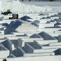 Didžiausiam pasaulyje sniego labirintui pastatyti prireikė 6 savaičių